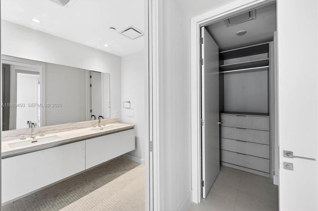 700 NE 26th Ter 1406, Miami, FL 33137