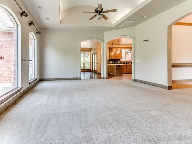 1031 Hidden Valley Lane, Choctaw, OK 73020