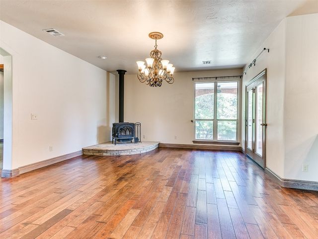 1031 Hidden Valley Lane, Choctaw, OK 73020