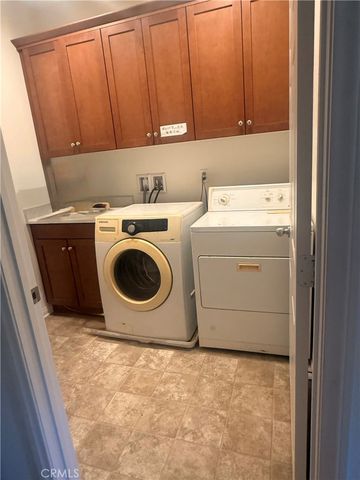 10977 Coalinga, Montclair, CA 91763