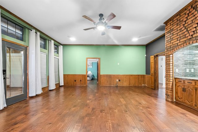 3010 Club Hill Drive, Garland, TX 75043