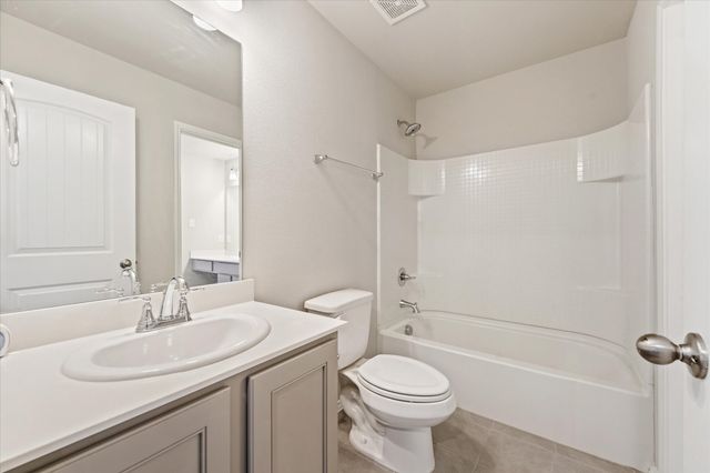 2956 Plumbago Drive, Fort Worth, TX 76108