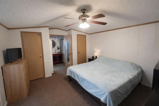 10 Debra Lane, Plattsburgh, NY 12901