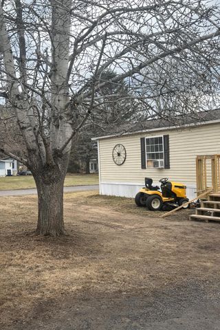 10 Debra Lane, Plattsburgh, NY 12901