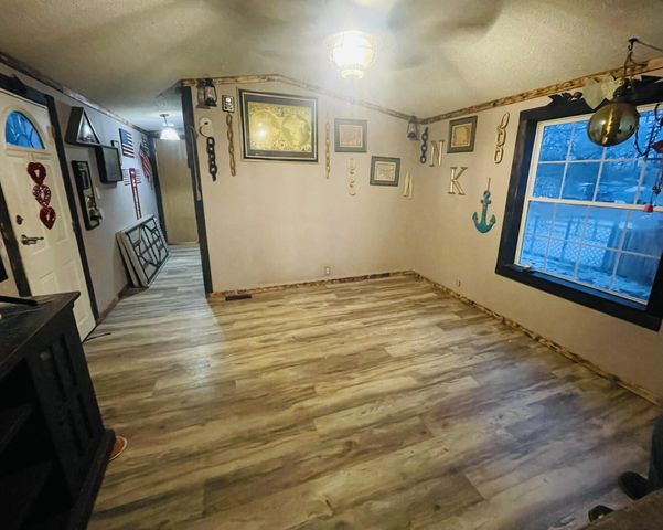 10 Debra Lane, Plattsburgh, NY 12901