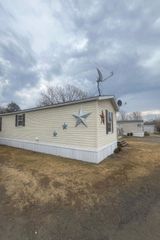 10 Debra Lane, Plattsburgh, NY 12901