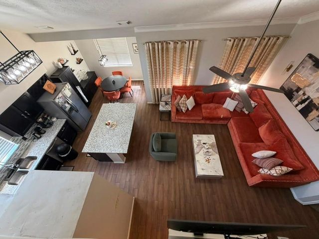8011 Makaha Circle, Houston, TX 77095