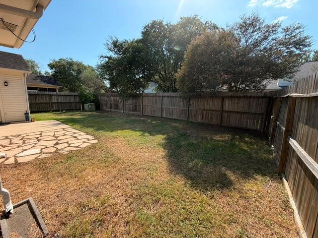 8011 Makaha Circle, Houston, TX 77095
