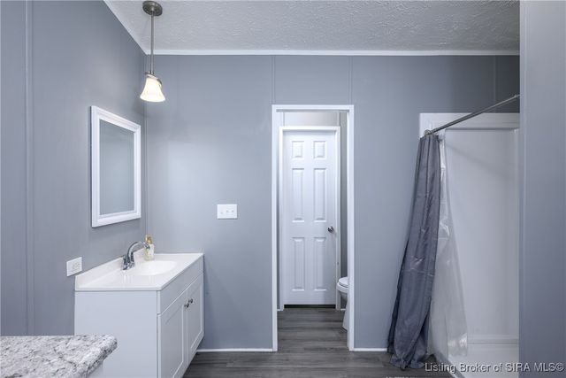 6897 N Bogardus Road, Austin, IN 47102