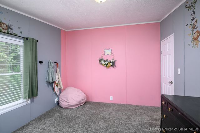 6897 N Bogardus Road, Austin, IN 47102