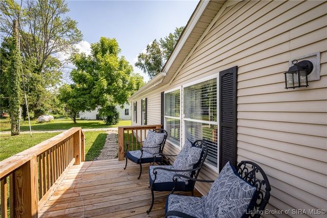 6897 N Bogardus Road, Austin, IN 47102