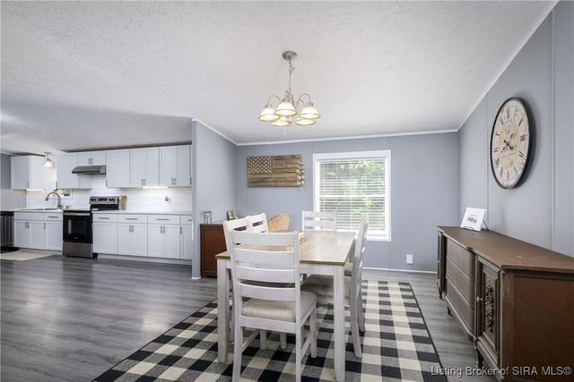 6897 N Bogardus Road, Austin, IN 47102