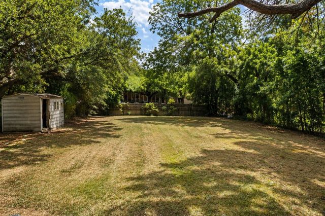 4323 Vanette Lane, Dallas, TX 75216