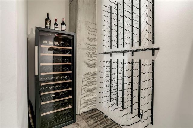 360 W Pershing Unit 230 Road 230, Kansas City, MO 64108