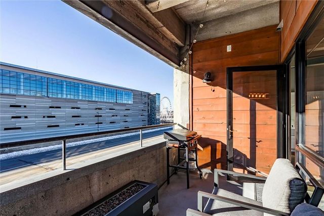 360 W Pershing Unit 230 Road 230, Kansas City, MO 64108