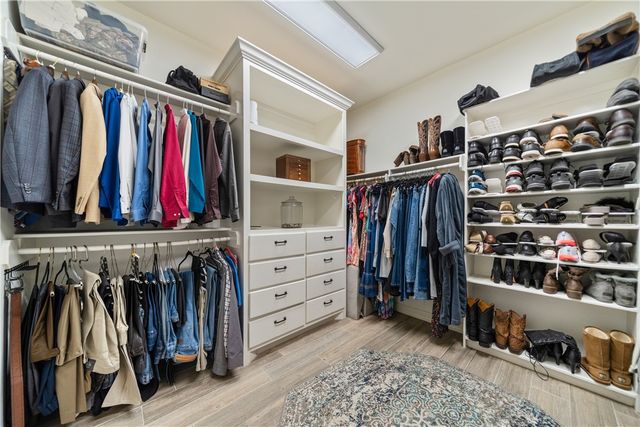 2501 Mahbi Dr, Corpus Christi, TX 78418