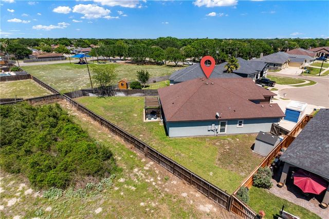 2501 Mahbi Dr, Corpus Christi, TX 78418