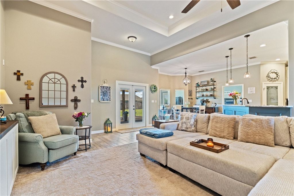 2501 Mahbi Dr, Corpus Christi, TX 78418 — photo 5