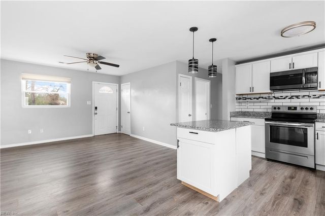 619 Queens View CT, Hampton, VA 23669