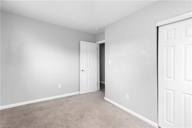 619 Queens View CT, Hampton, VA 23669