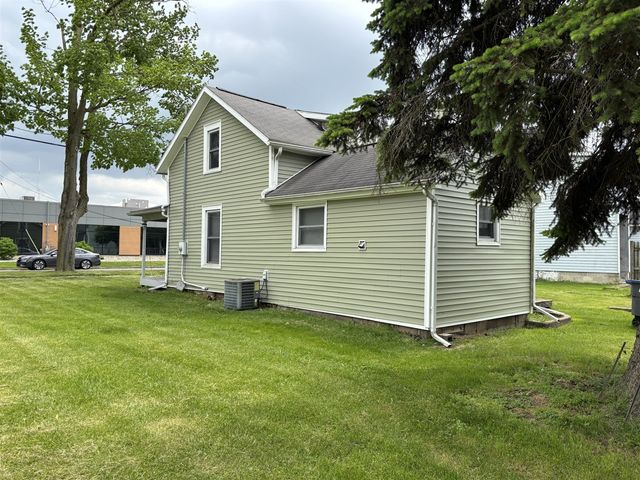202 N Clay Street, Sturgis, MI 49091