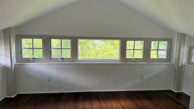 1330 CHERRY STREET NE, St Petersburg, FL 33701