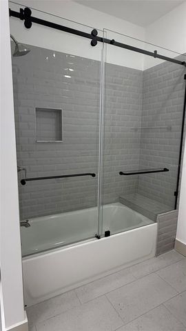 1330 CHERRY STREET NE, St Petersburg, FL 33701