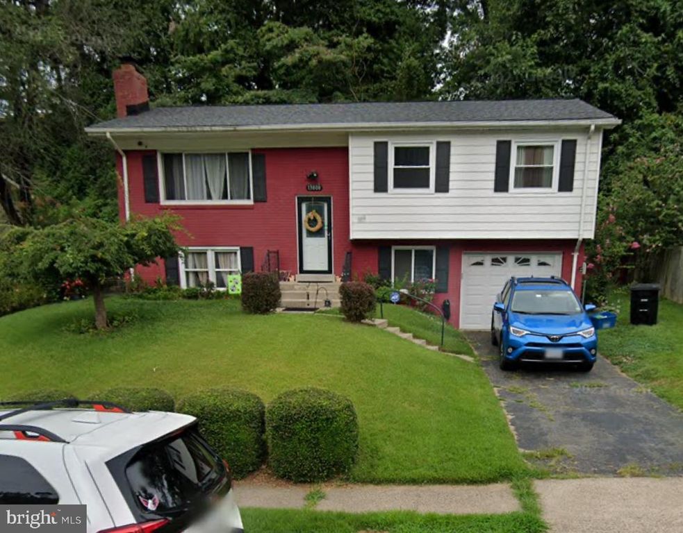13808 GILBERT RD, Woodbridge, VA 22193