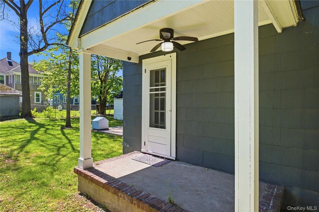 4 Green Acres Court, Ellenville, NY 12428