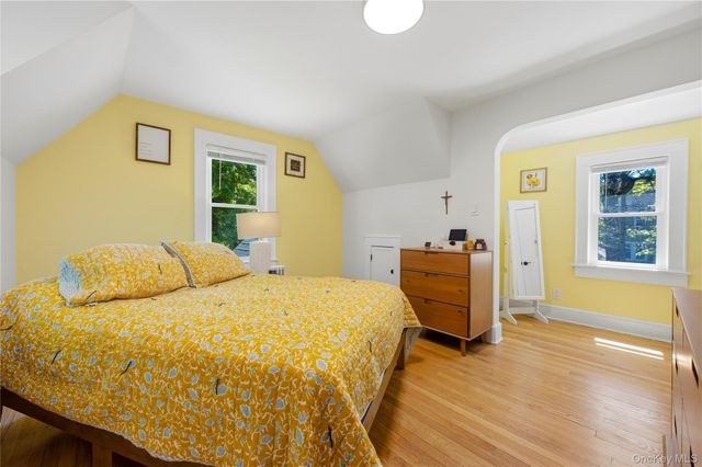 4 Green Acres Court, Ellenville, NY 12428