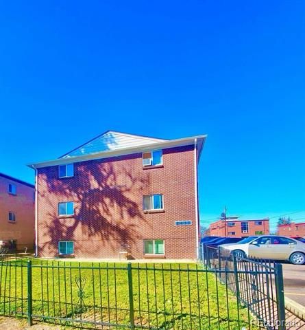 1437 Moline Street, Aurora, CO 80010