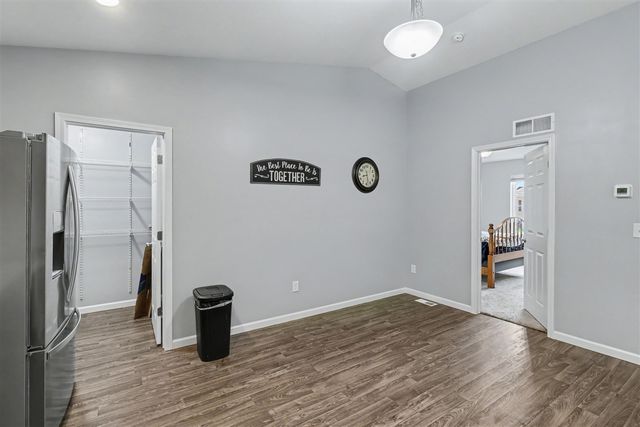 1184 Cooley Mill Lane, Vicksburg, MI 49097