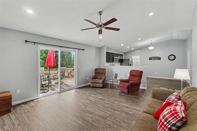 1184 Cooley Mill Lane, Vicksburg, MI 49097