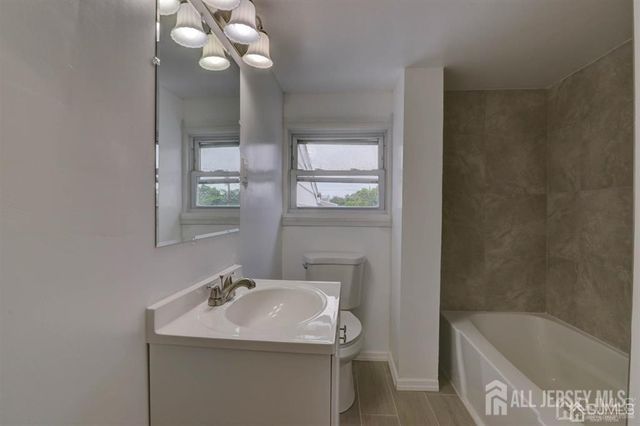 115 Pulaski Avenue B, Carteret, NJ 07008