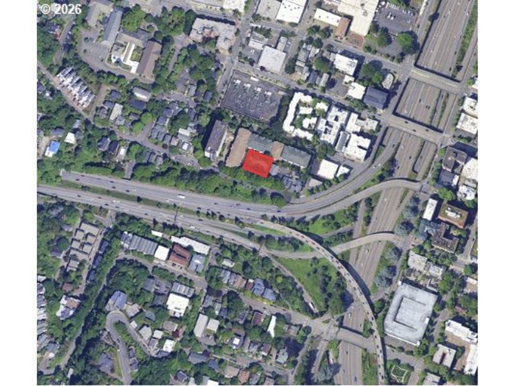 1541 Sw MARKET St, Portland, OR 97201