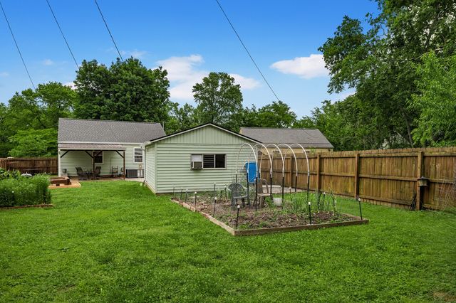913 Kipling Dr, Nashville, TN 37217