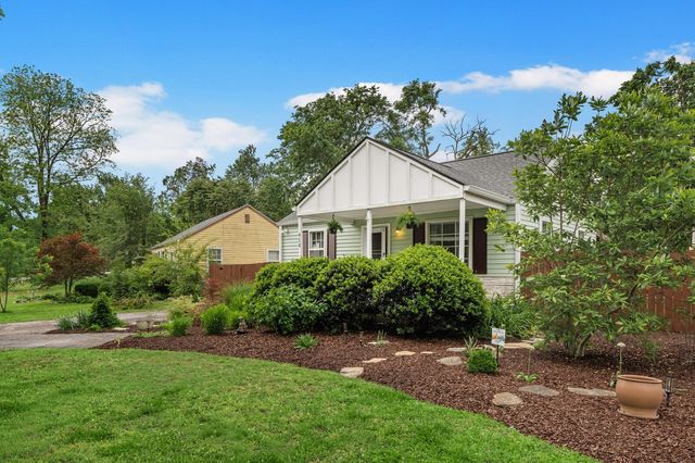 913 Kipling Dr, Nashville, TN 37217