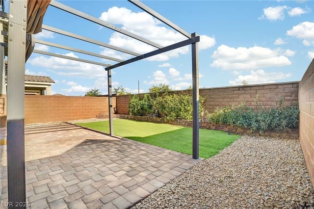 1411 Great Hollow Avenue, North Las Vegas, NV 89086