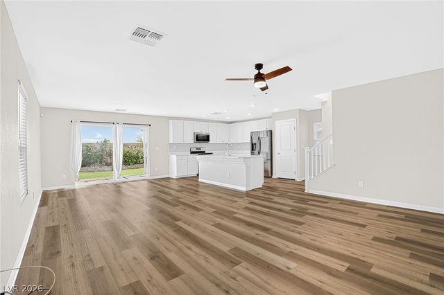 1411 Great Hollow Avenue, North Las Vegas, NV 89086