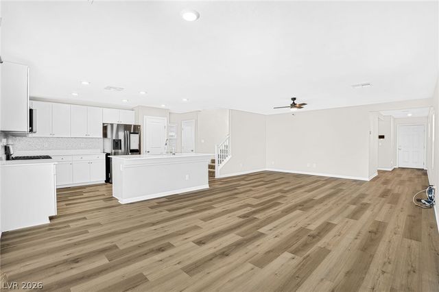 1411 Great Hollow Avenue, North Las Vegas, NV 89086