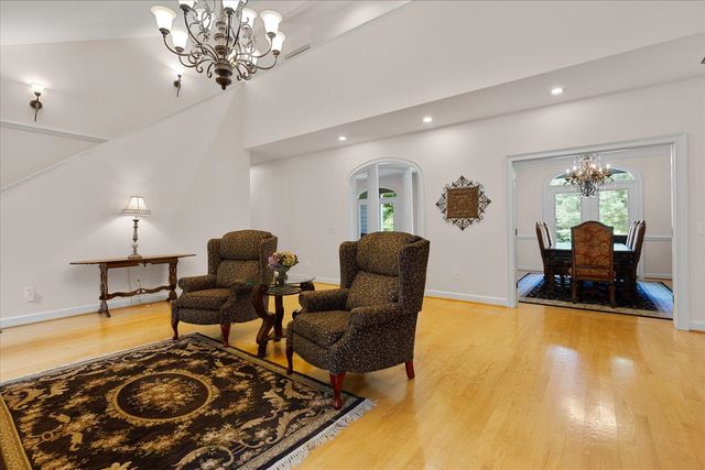 115 S Embler Court, Taylors, SC 29687