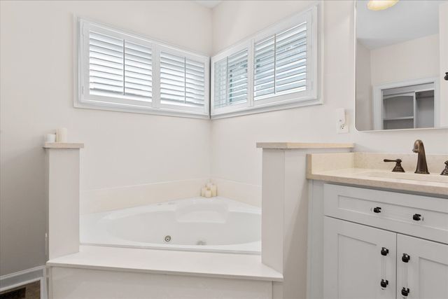 115 S Embler Court, Taylors, SC 29687