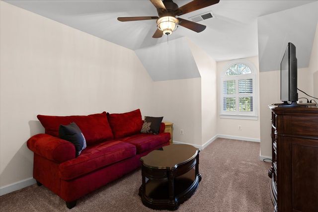 115 S Embler Court, Taylors, SC 29687