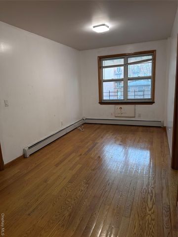 71-77 159 Street 2B, Flushing, NY 11365