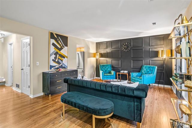 1608 Forest Hills Drive B, St Charles, MO 63303