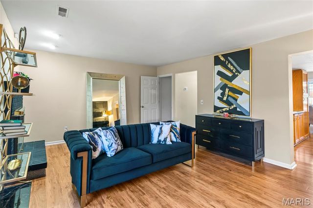 1608 Forest Hills Drive B, St Charles, MO 63303