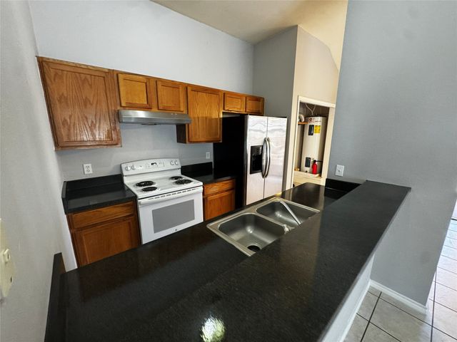 1707 Tina Marie Road A, Arlington, TX 76012