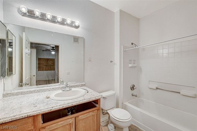 3318 North DECATUR Boulevard 1061, Las Vegas, NV 89032