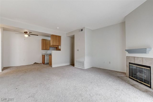 3318 North DECATUR Boulevard 1061, Las Vegas, NV 89032