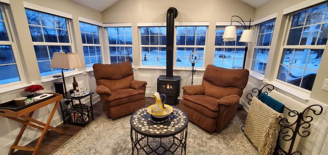 4 River Bend Road, Montgomery, IL 60538